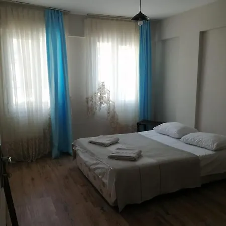 Apart 21 *