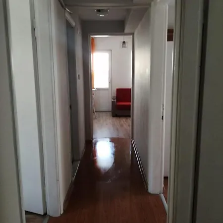Apart 21 Ayvalı